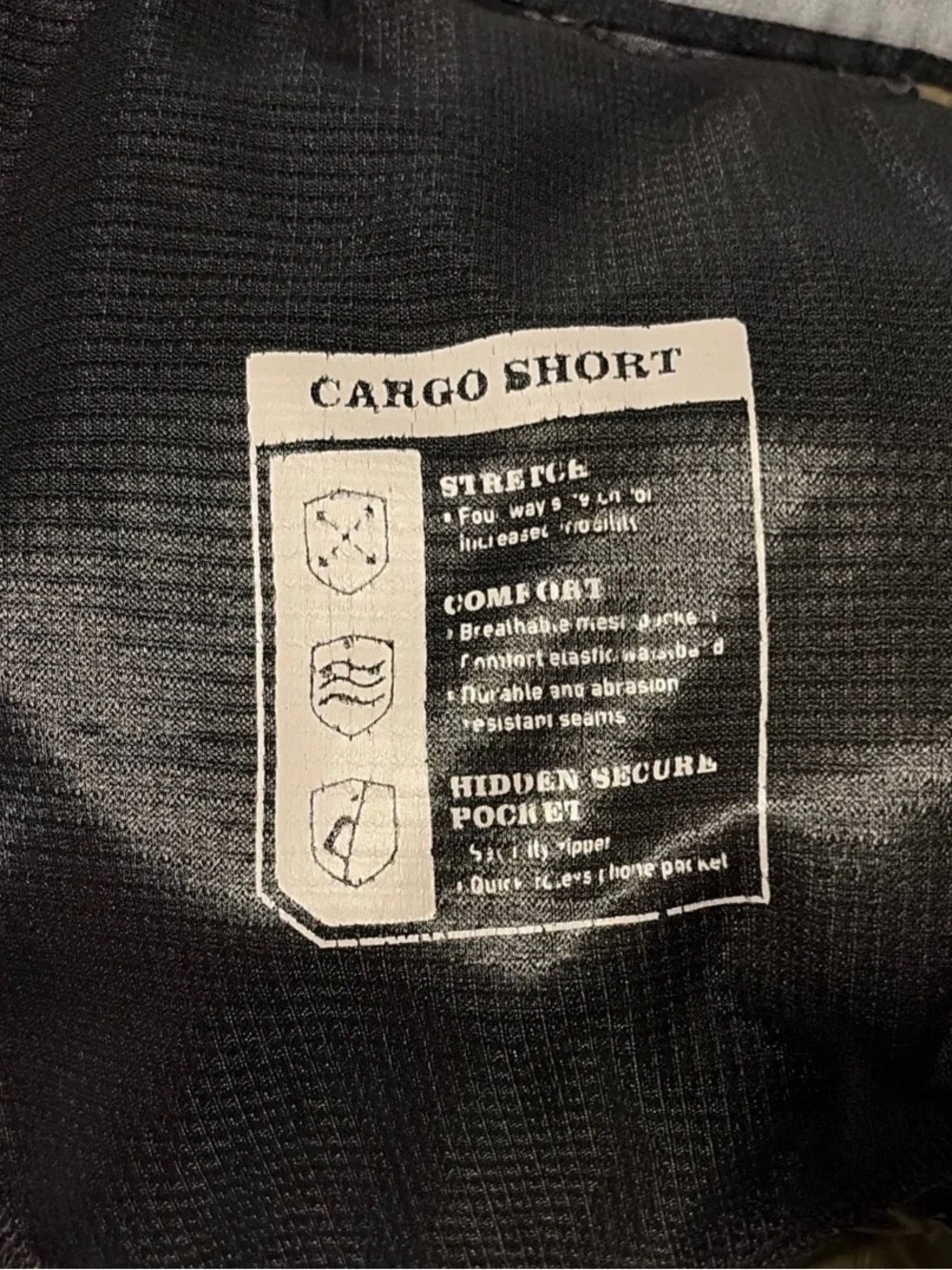 Orvis Olive Green Cargo Shorts size 34. 9” inseam